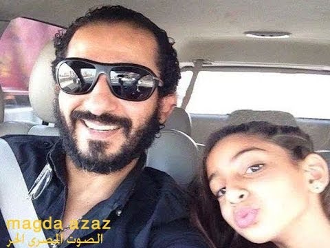 لى لى احمد حلمى , اول ظهور لى لى مع منى واحمد